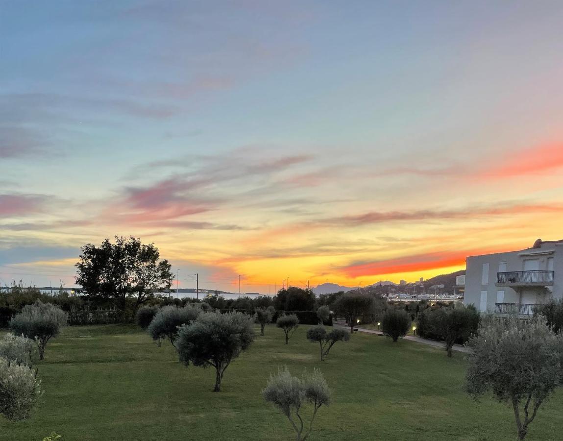 Feels Like Home Juan Flore - Air-Conditioned Furnished Apartment With Terrace & Parking Antibes Bagian luar foto