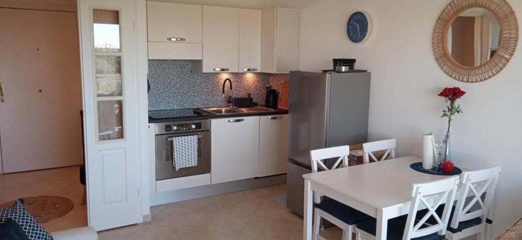 Feels Like Home Juan Flore - Air-Conditioned Furnished Apartment With Terrace & Parking Antibes Bagian luar foto